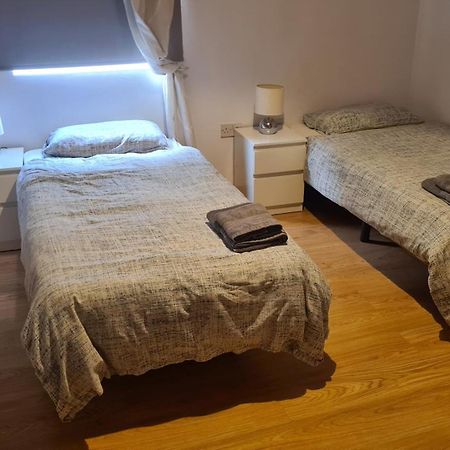 Gibraltar Town Centre Flat With Roof Terrace Apartment Екстериор снимка
