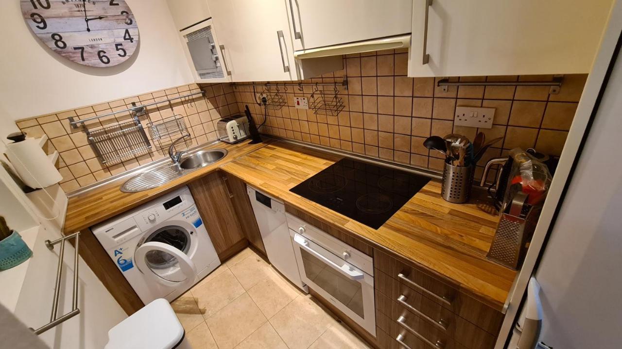 Gibraltar Town Centre Flat With Roof Terrace Apartment Екстериор снимка