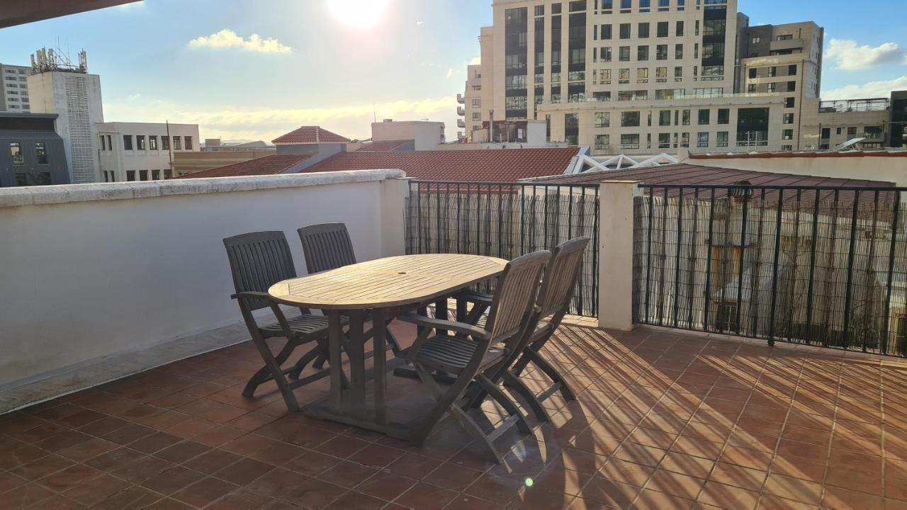 Gibraltar Town Centre Flat With Roof Terrace Apartment Екстериор снимка
